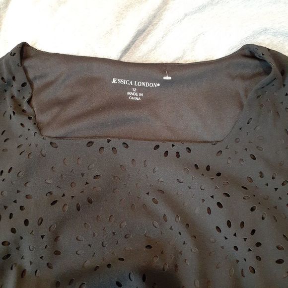 Jessica London Black Bell Sleeve Tunic Top w/Floral Cut Out Overlay 12 NWOT NEW - Picture 14 of 14